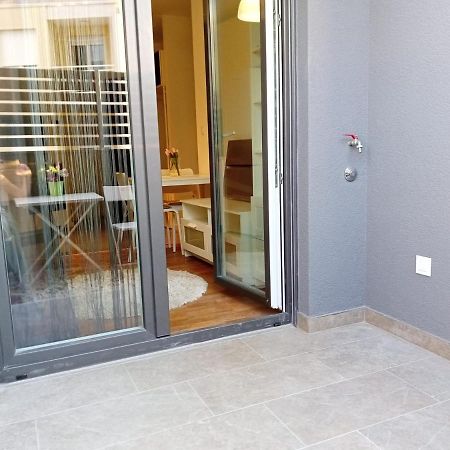 Apartment Paola With Free Private Parking Place Split Eksteriør billede