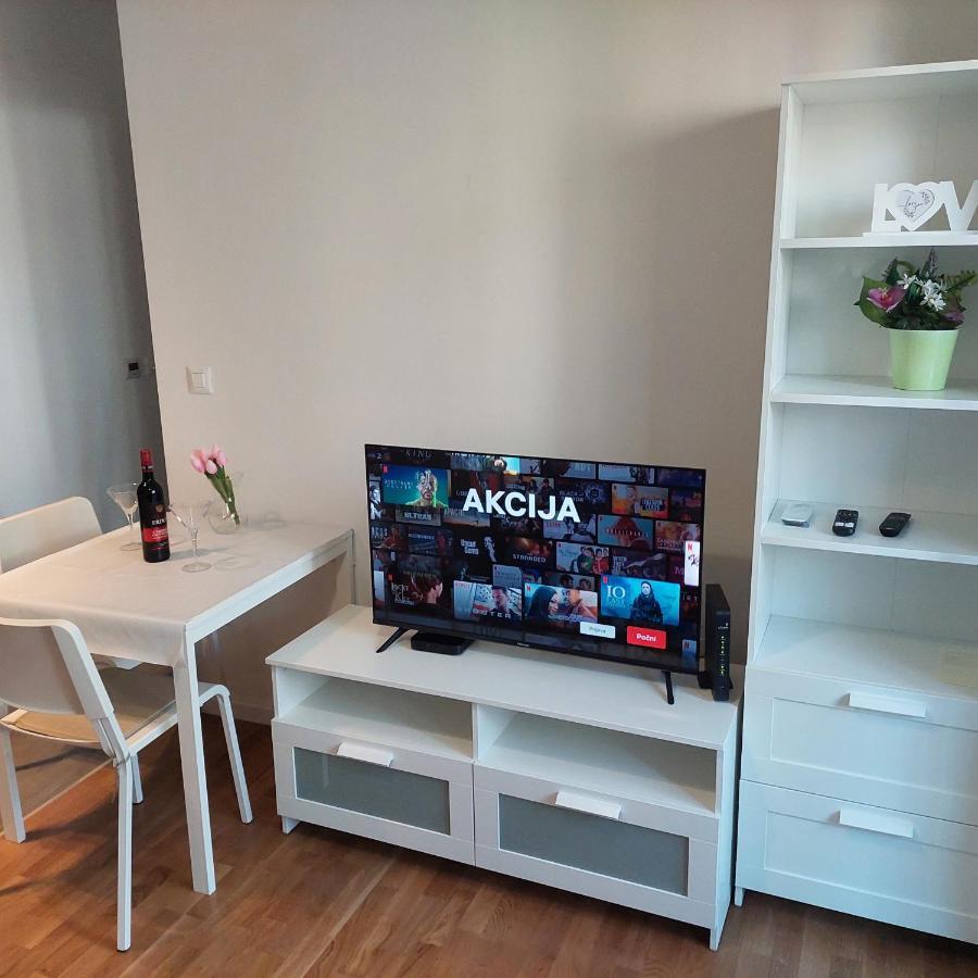 Apartment Paola With Free Private Parking Place Split Eksteriør billede